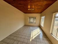  of property in De Deur