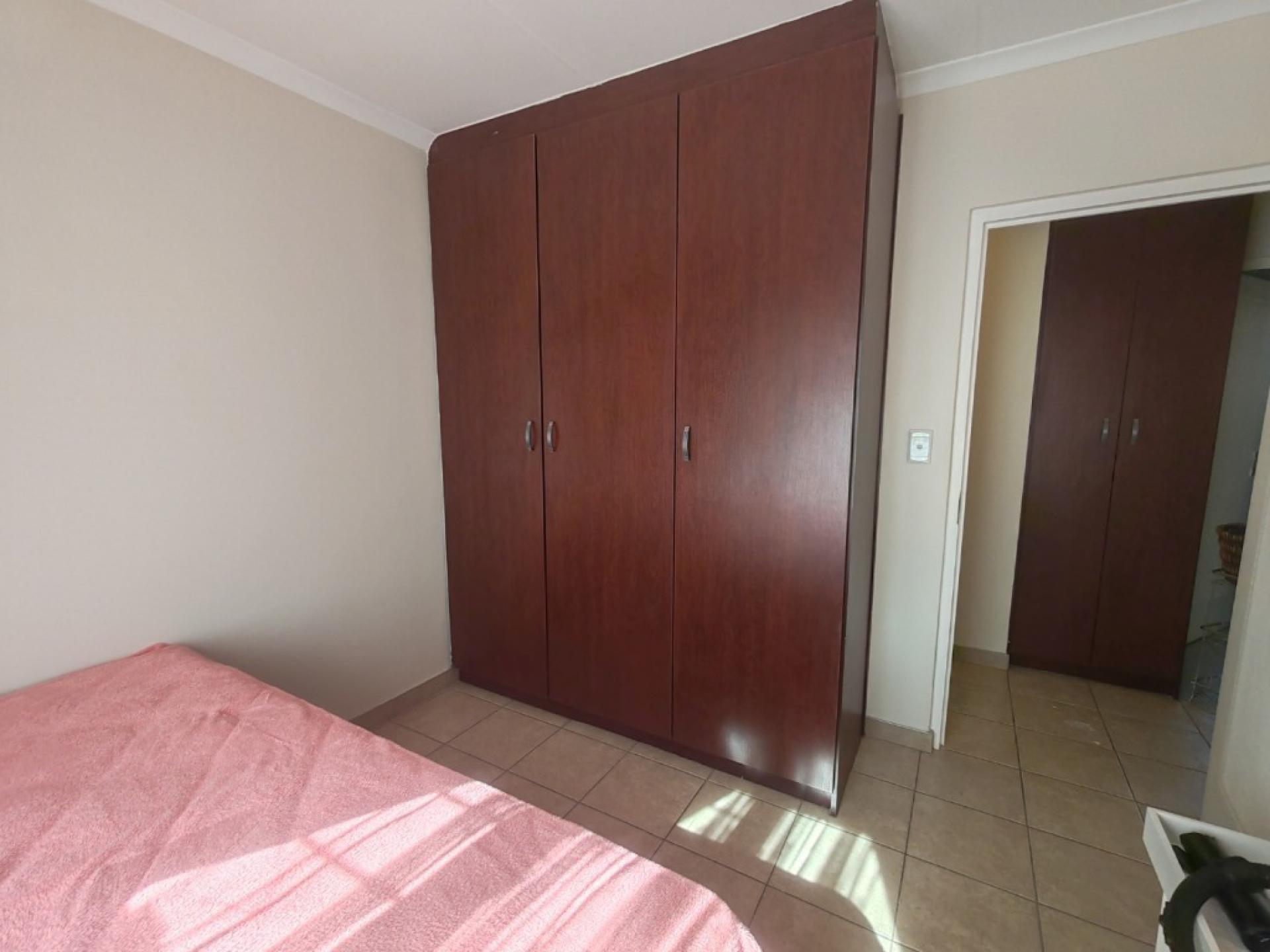  of property in Willow Park Manor