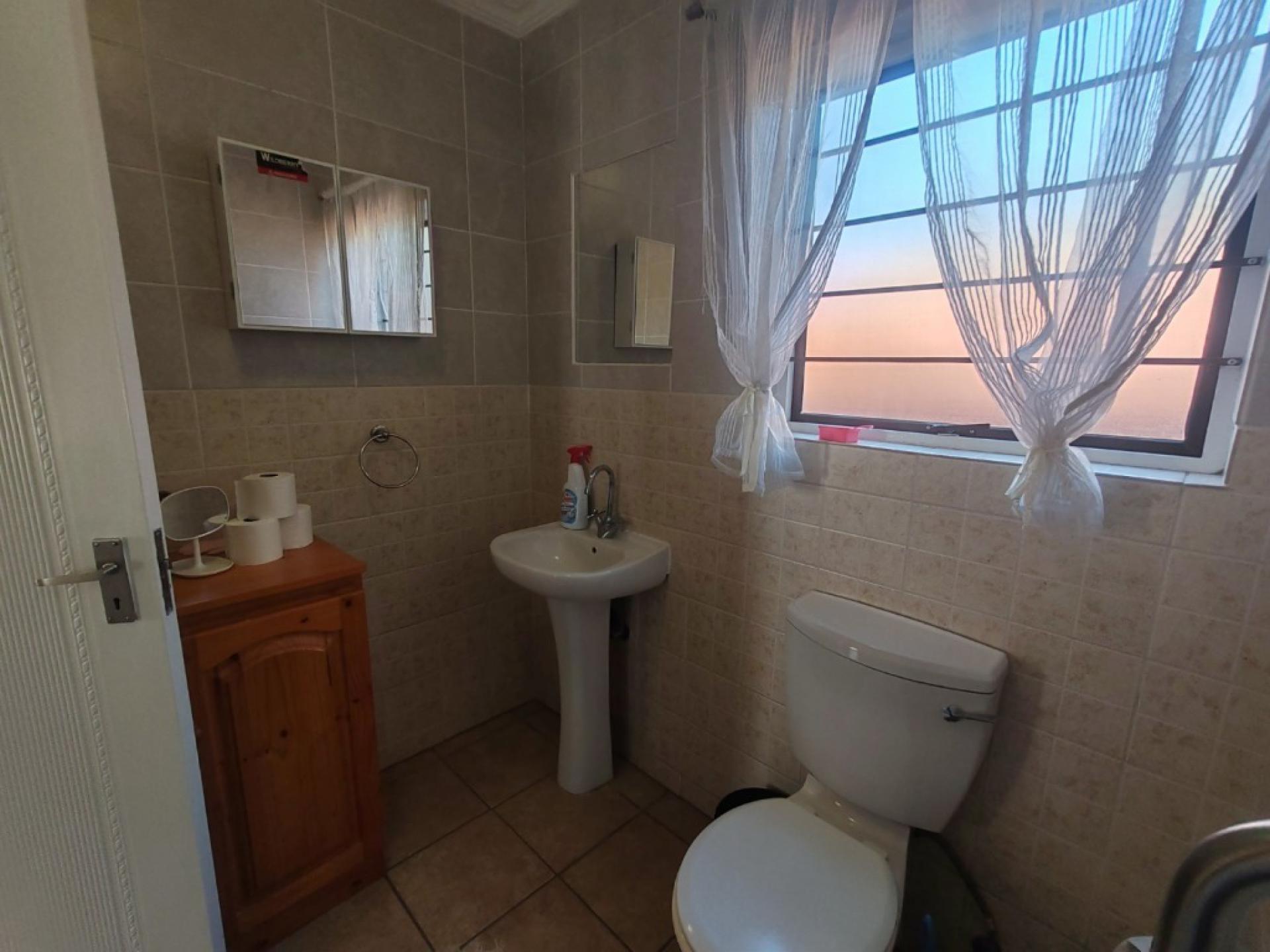  of property in Willow Park Manor