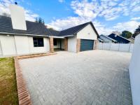  of property in Brackenhurst