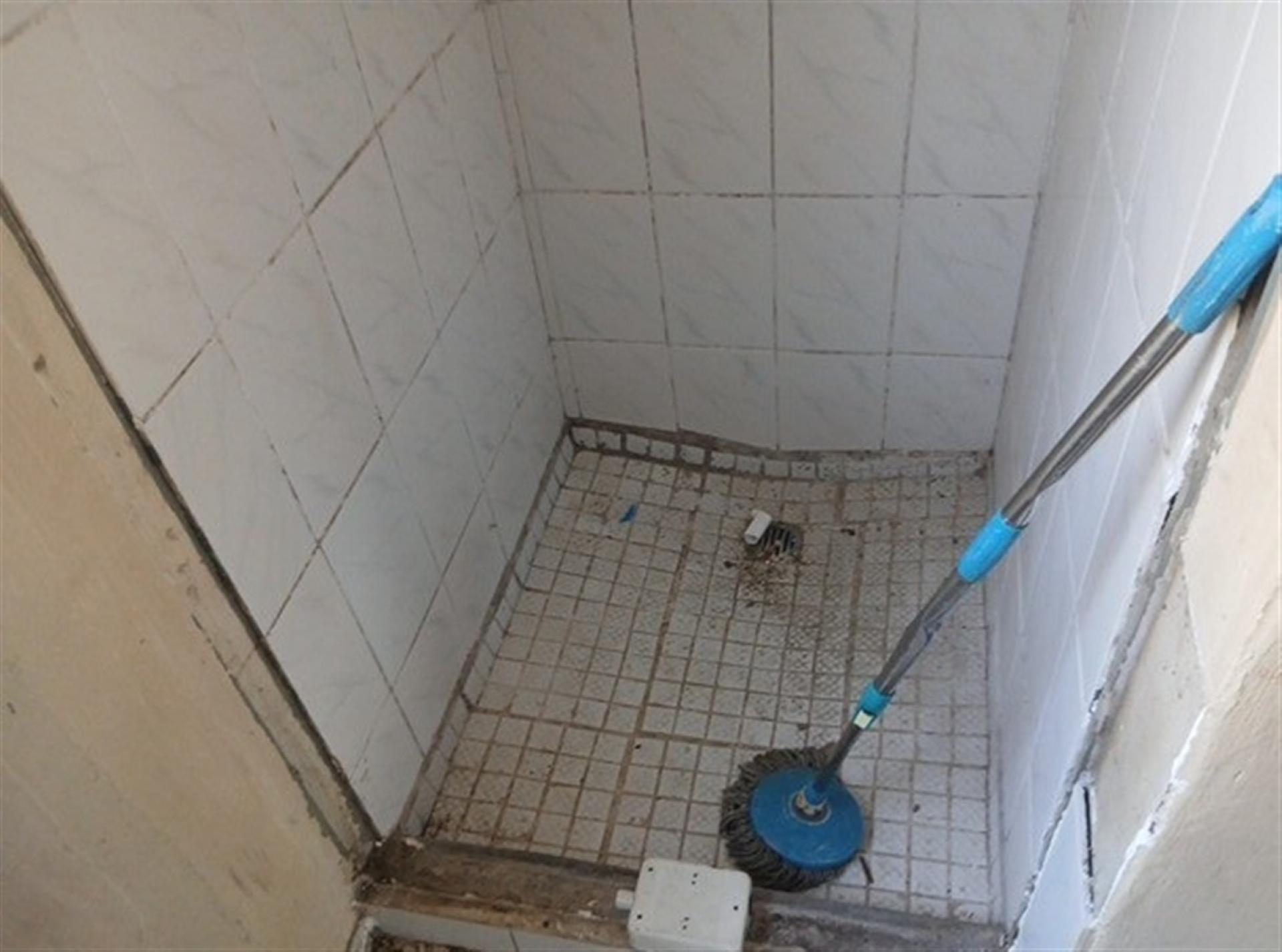 Bathroom 2 of property in Elsburg