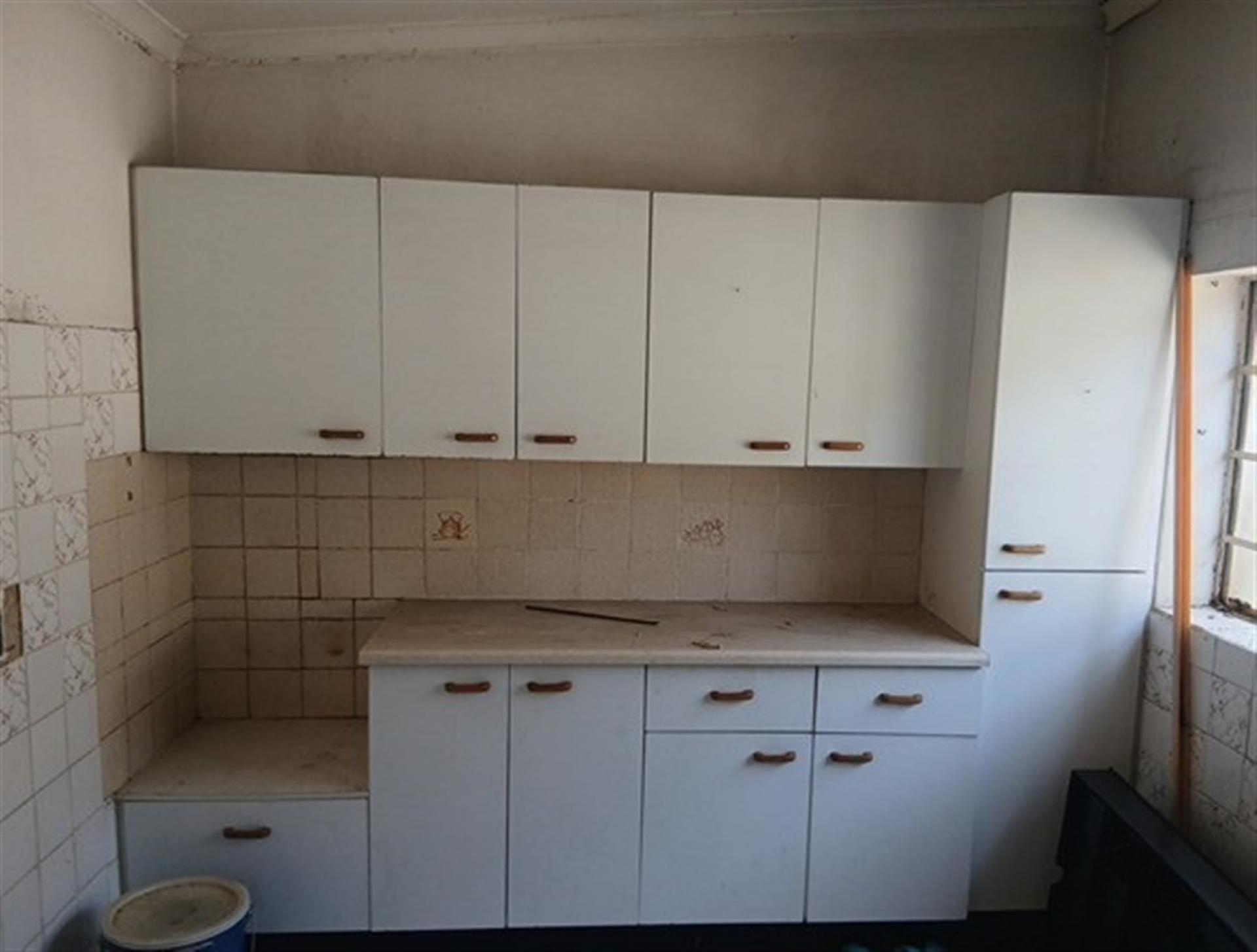 Kitchen of property in Elsburg