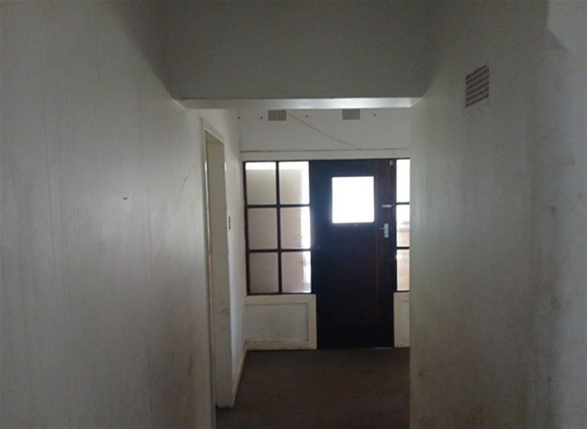 Spaces of property in Elsburg