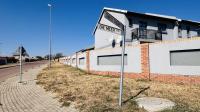Front View of property in Bendor