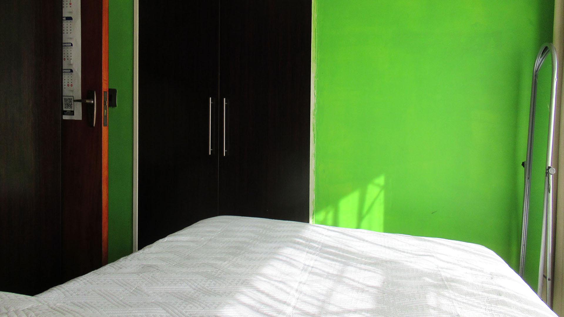 Bed Room 1 - 10 square meters of property in Gillview