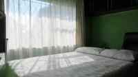 Bed Room 1 - 10 square meters of property in Gillview
