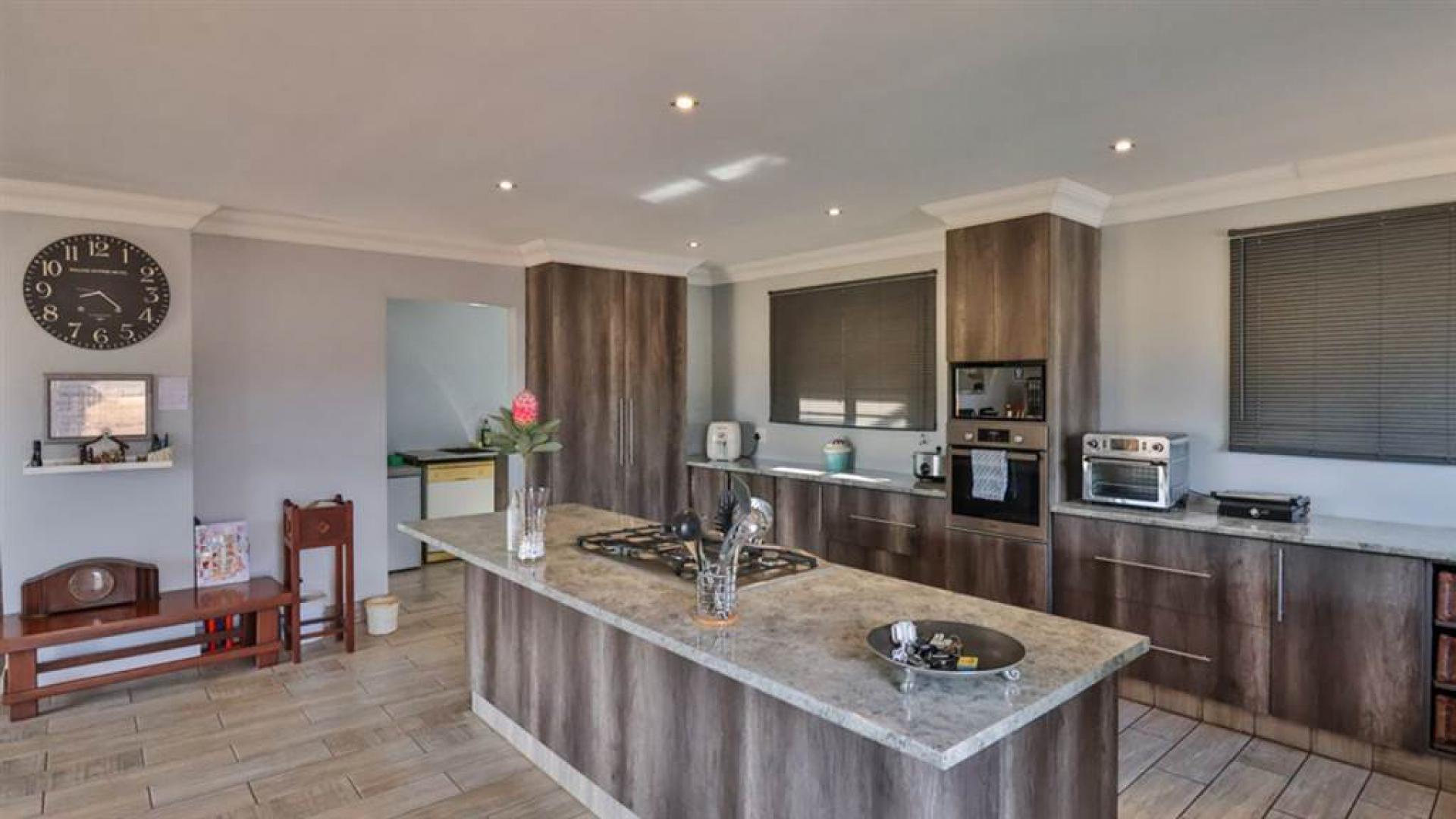  of property in Wyebank