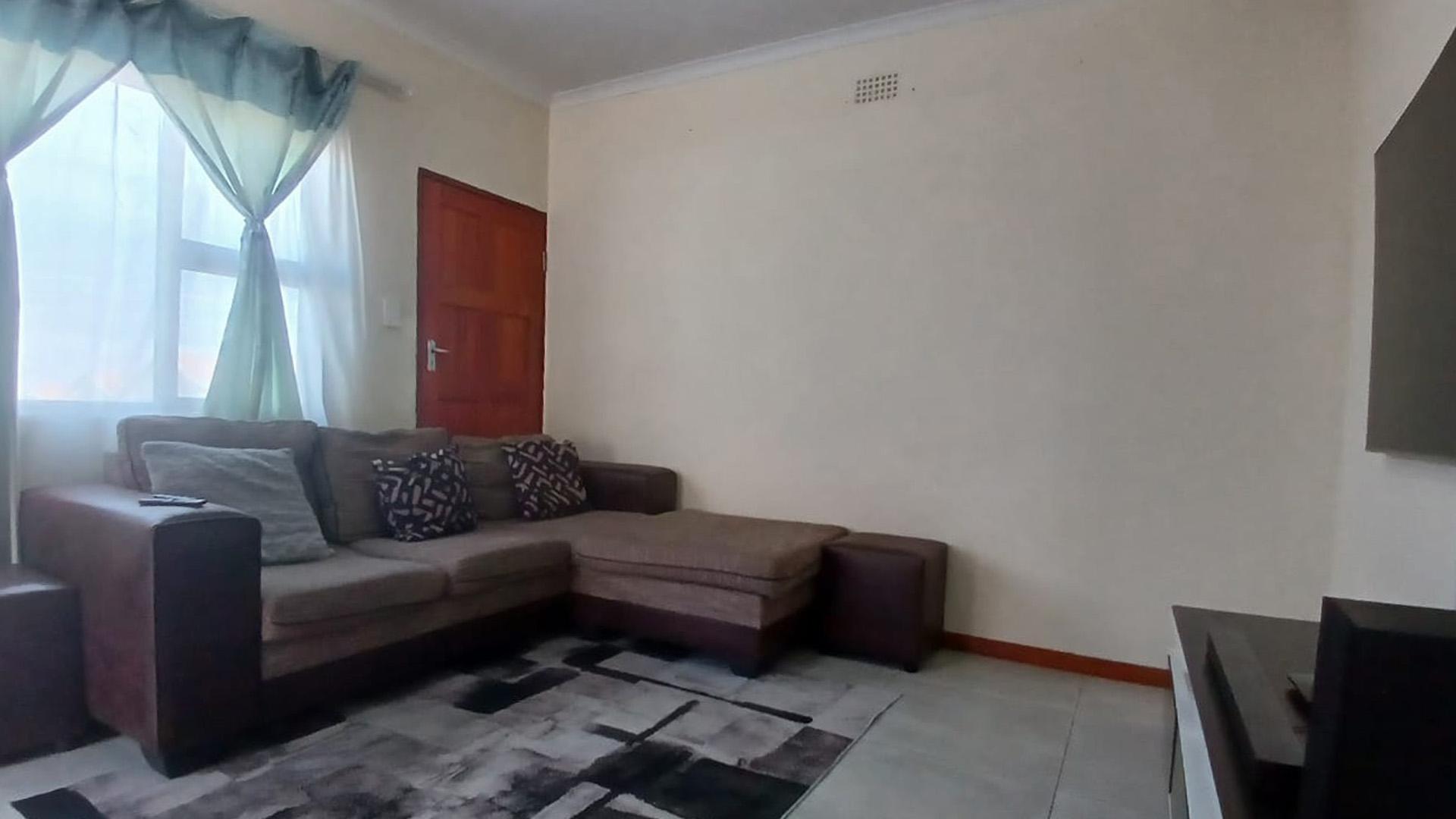 Lounges of property in Graceland