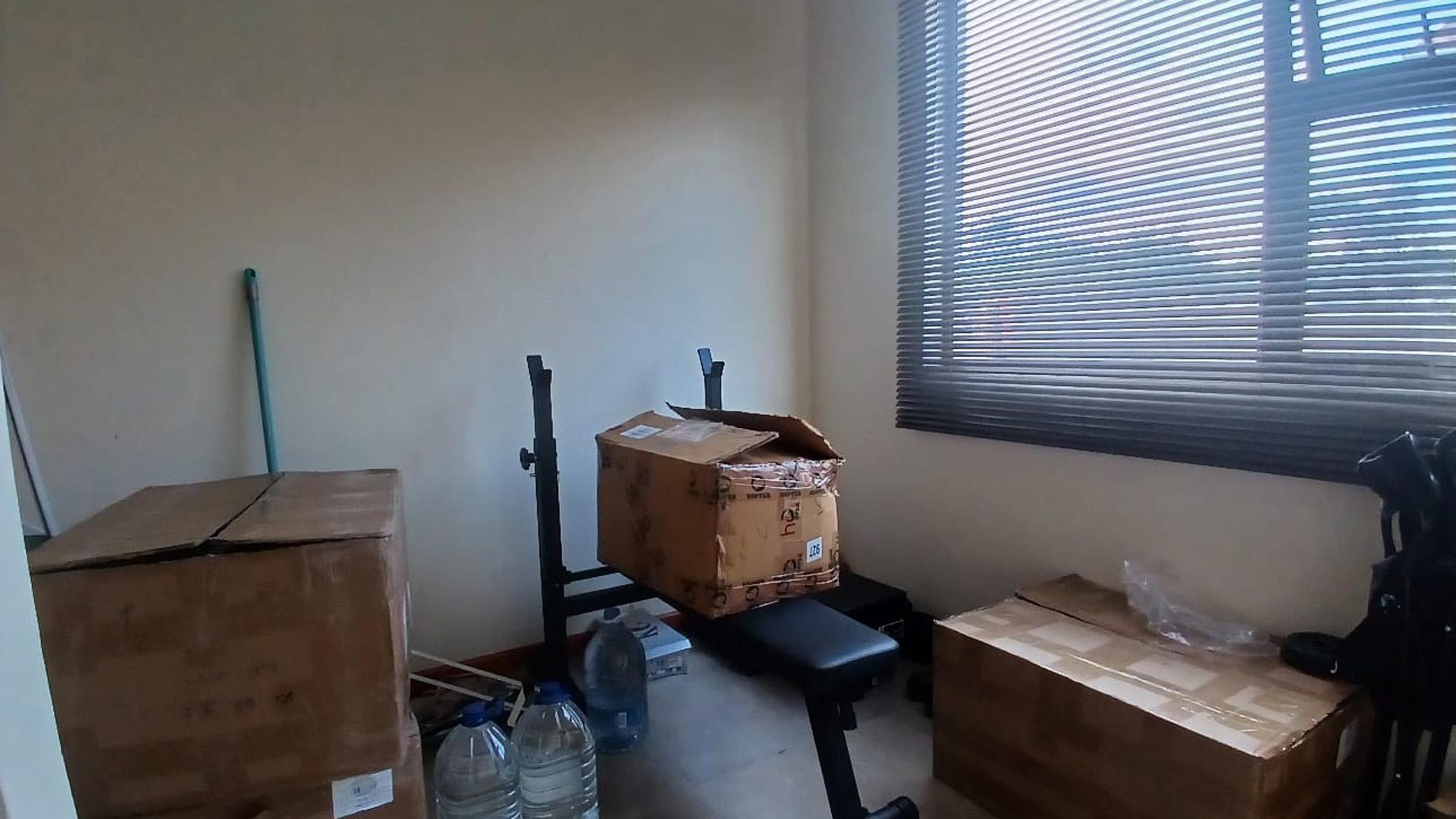 Bed Room 1 of property in Graceland