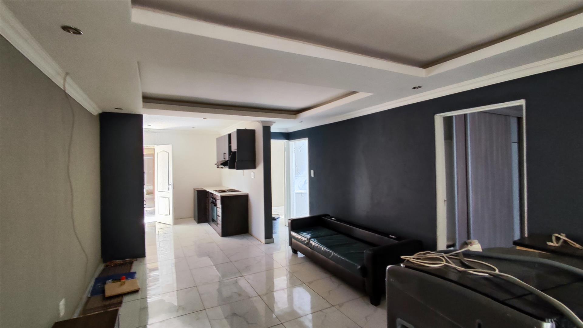 Lounges - 23 square meters of property in Alliance