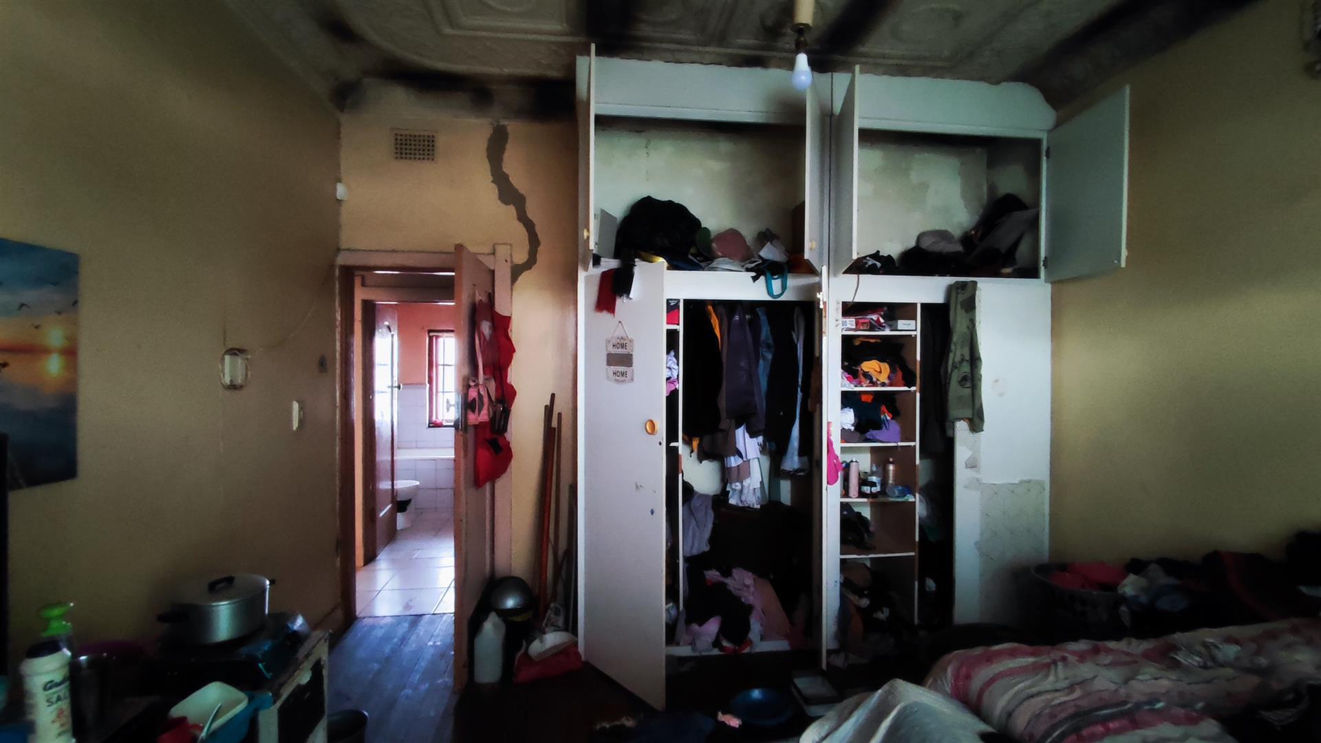 Bed Room 1 - 11 square meters of property in Primrose