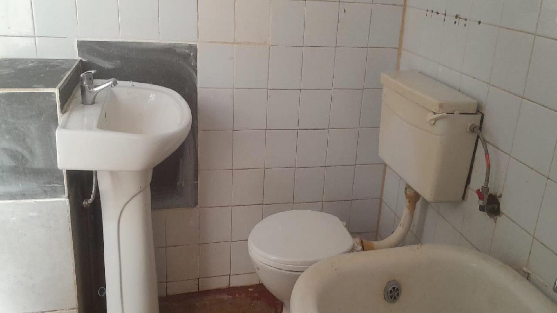 Flatlet of property in Bezuidenhout Valley