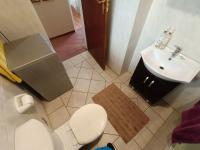  of property in Clubview