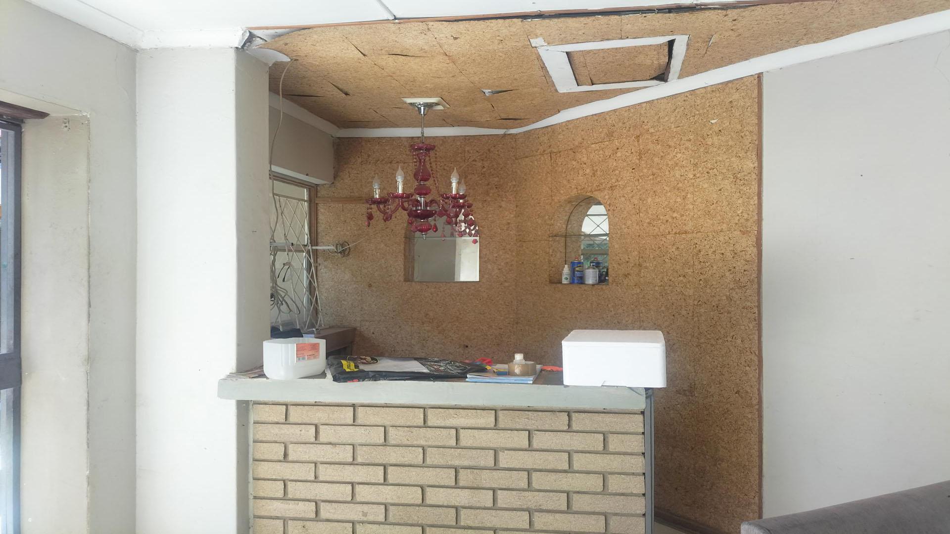 Spaces of property in Fichardt Park