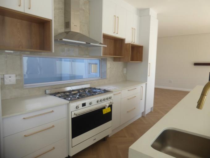 4 Bedroom House for Sale For Sale in The Sandown - MR688003