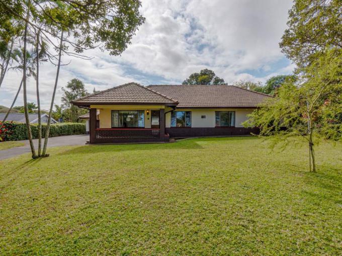 3 Bedroom House for Sale For Sale in Amanzimtoti  - MR688004
