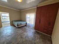  of property in Roodekop