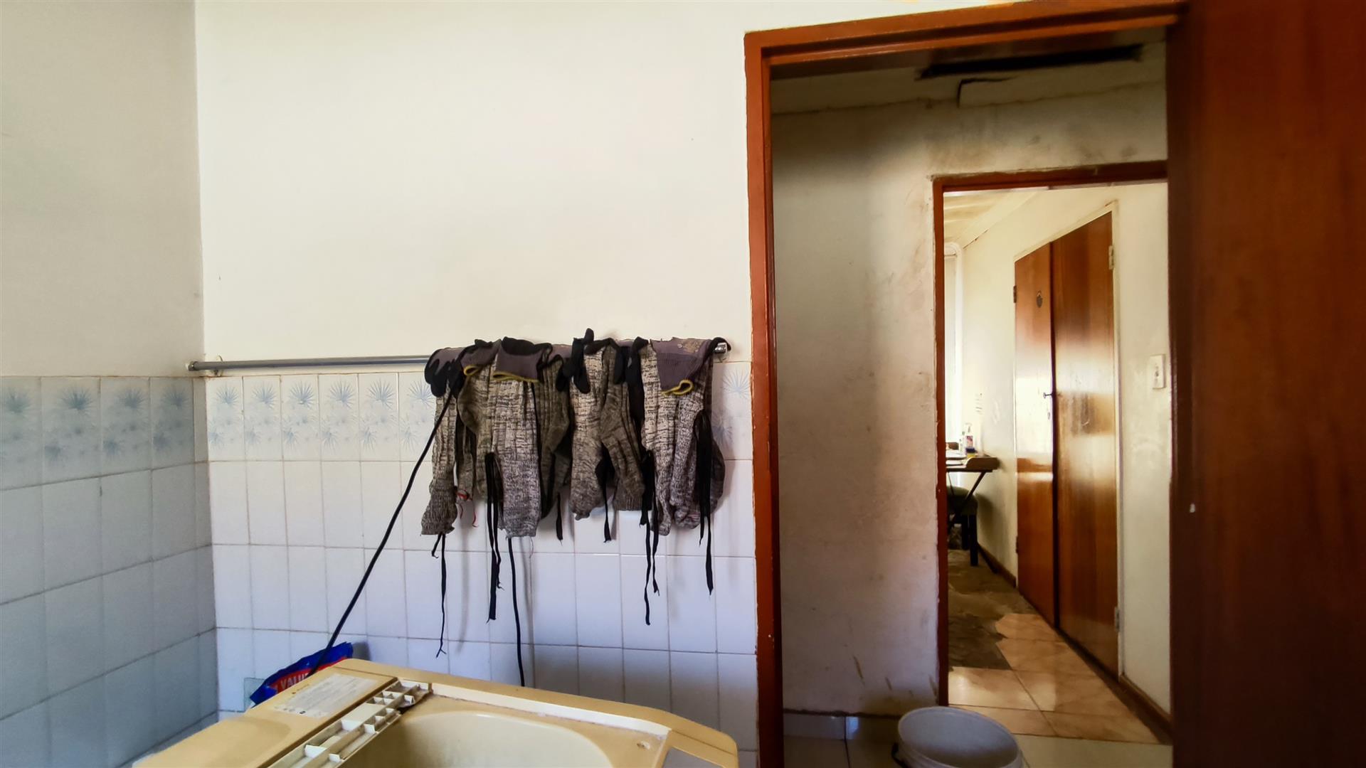 Bathroom 1 - 6 square meters of property in Sebokeng