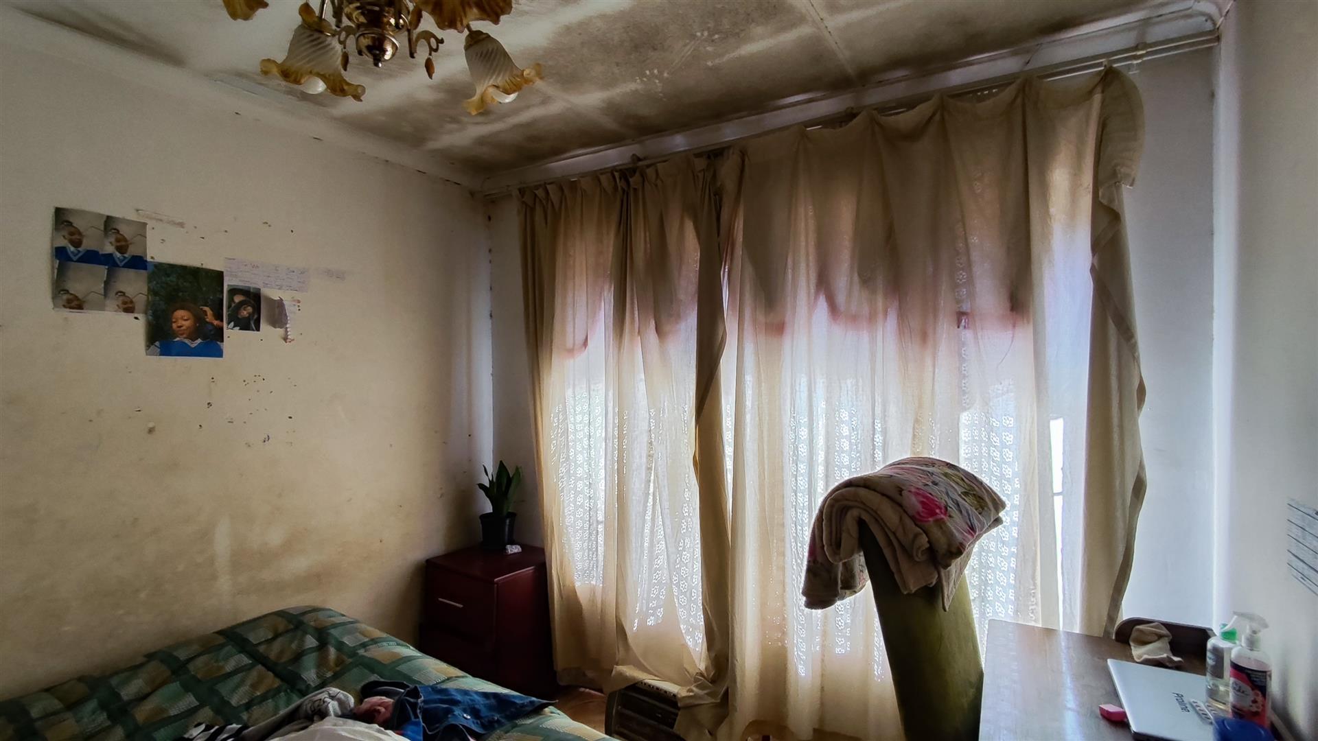 Bed Room 2 - 11 square meters of property in Sebokeng