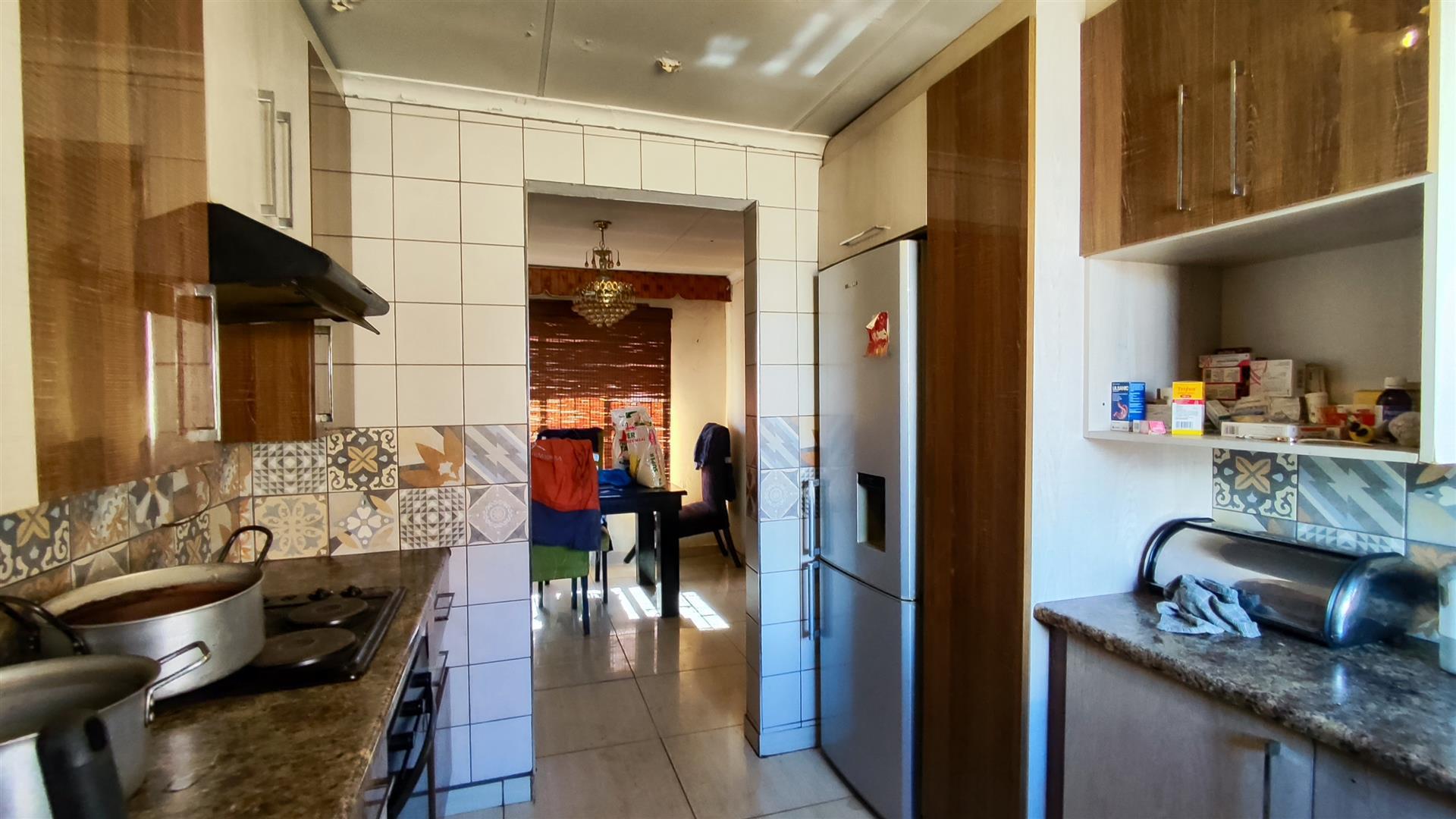 Kitchen - 9 square meters of property in Sebokeng