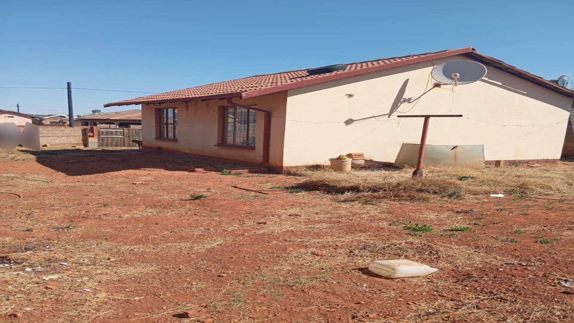 Backyard of property in Lawley