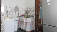 Kitchen - 9 square meters of property in Lenasia South
