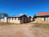  of property in Oudtshoorn
