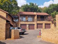 3 Bedroom 2 Bathroom Simplex for Sale for sale in Safarituine