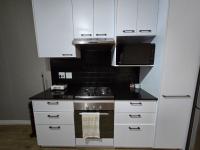  of property in Bloubergrant