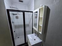  of property in Bloubergrant