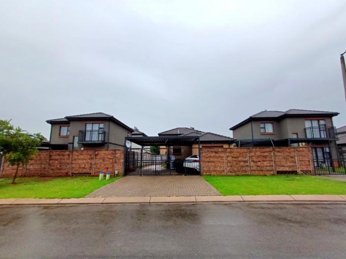 3 Bedroom House for Sale For Sale in Albertsdal - MR688171