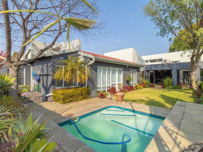 3 Bedroom House for Sale For Sale in Magaliessig - MR688223