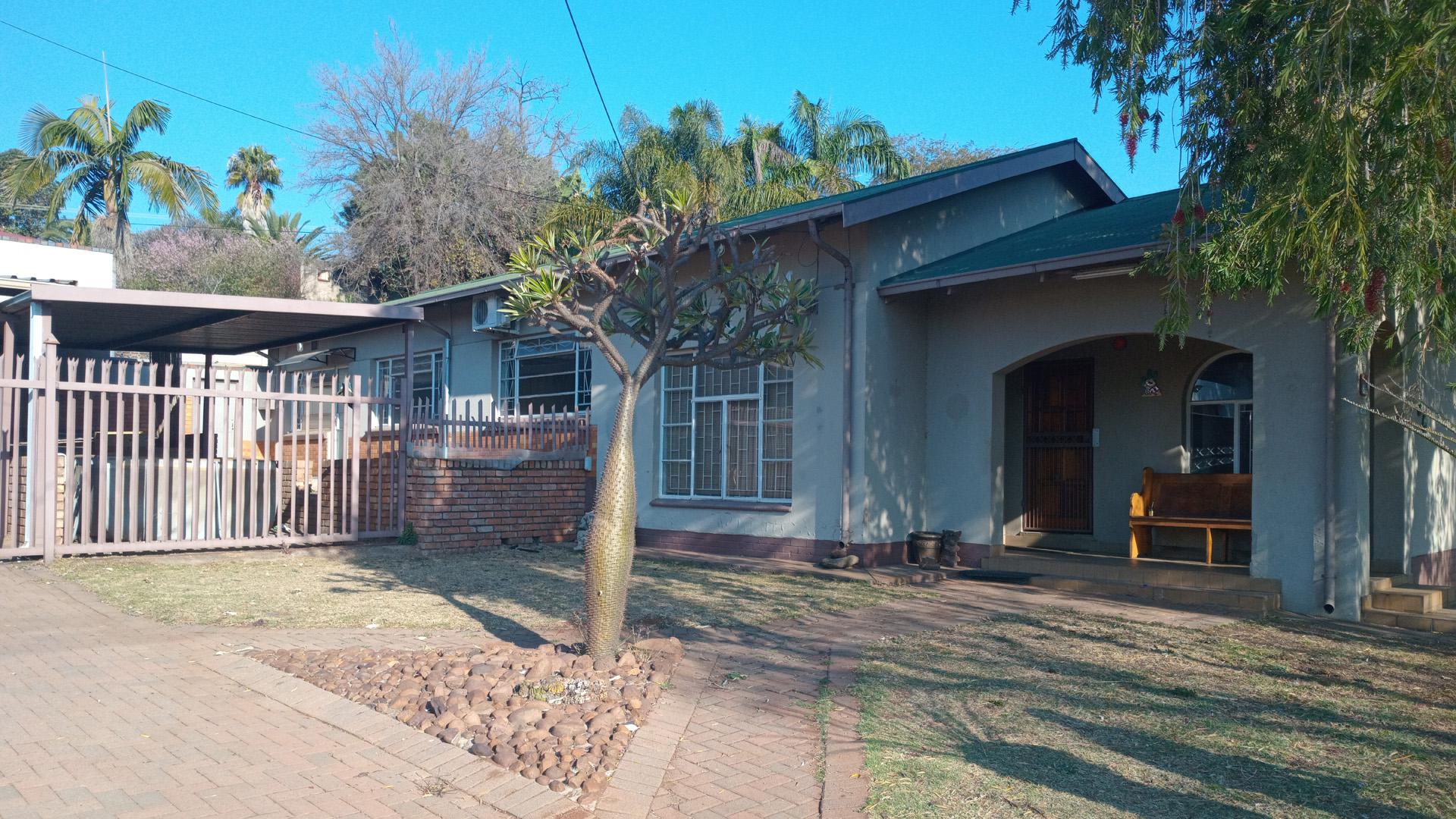 Front View of property in Proclamation Hill