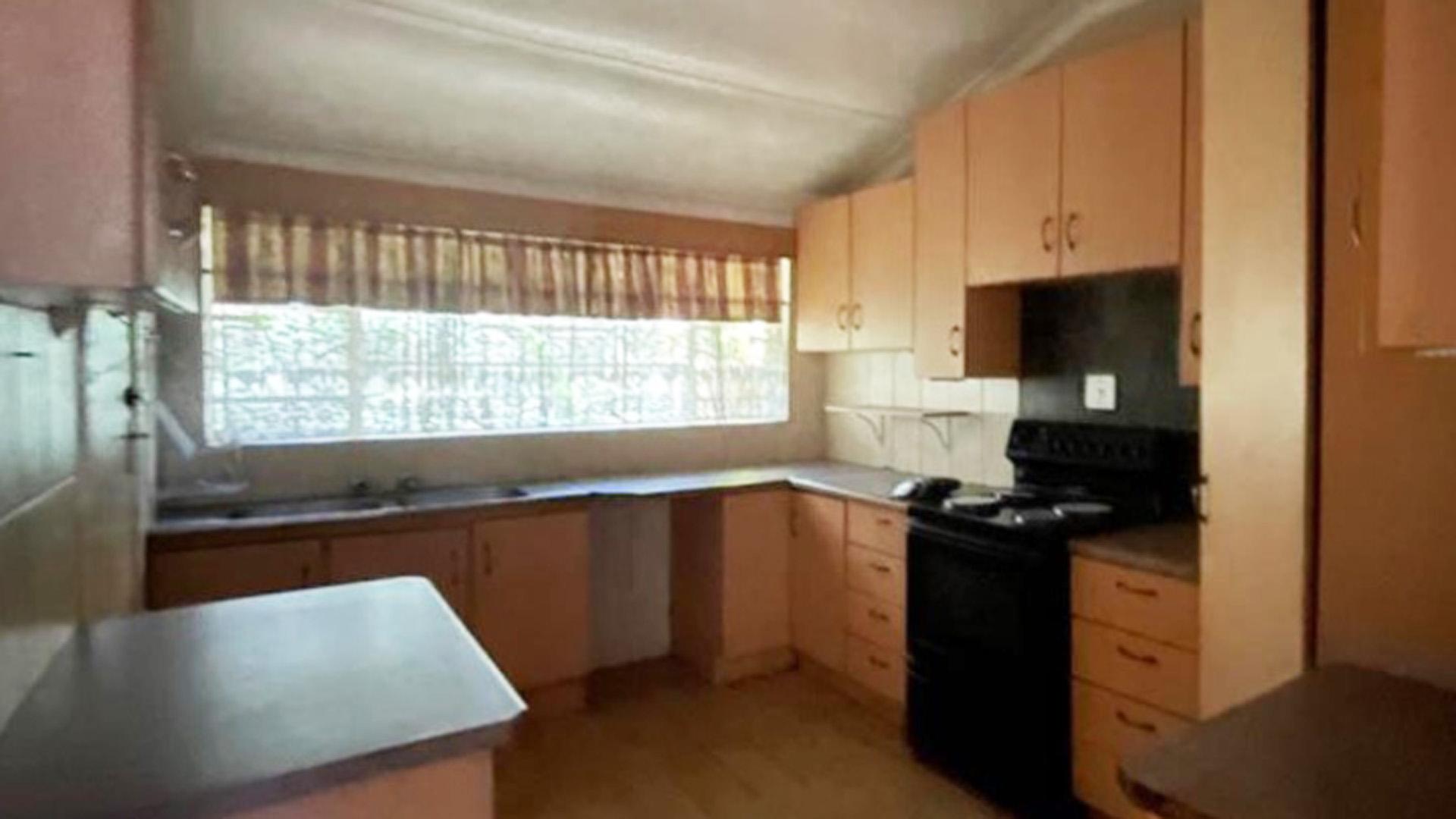 Kitchen of property in Proclamation Hill