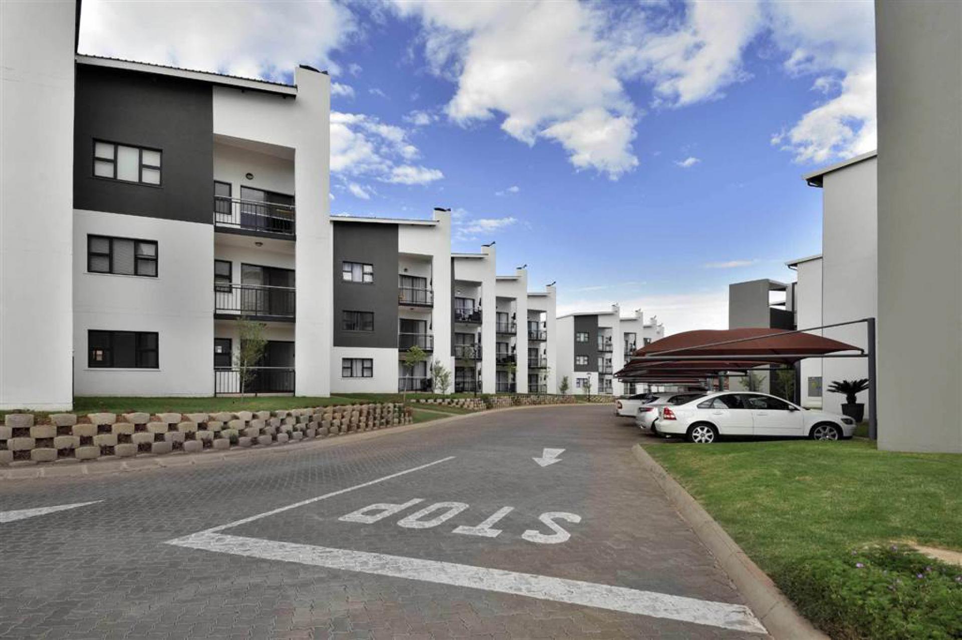  of property in Elarduspark