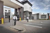  of property in Elarduspark