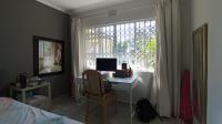 Bed Room 1 - 13 square meters of property in Morningside