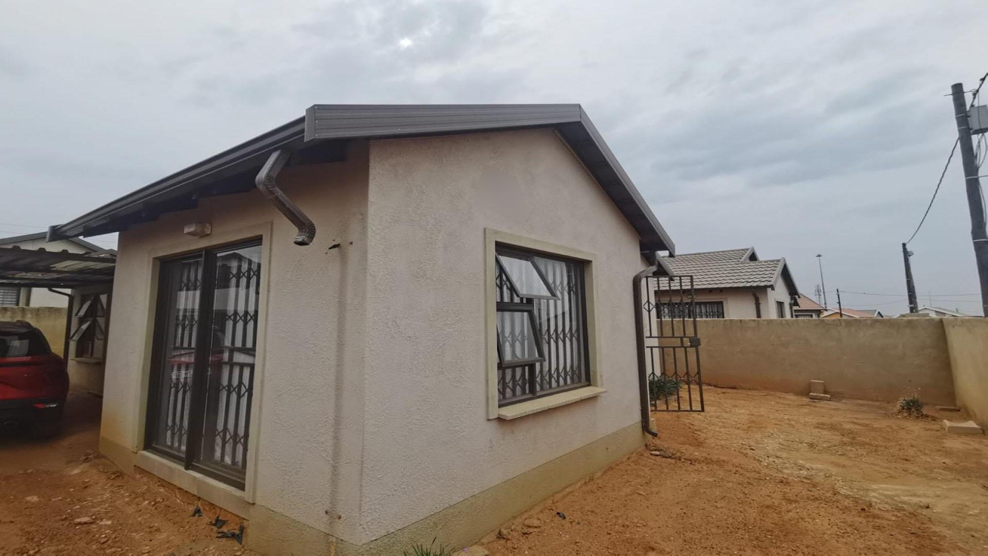 Spaces of property in Stretford