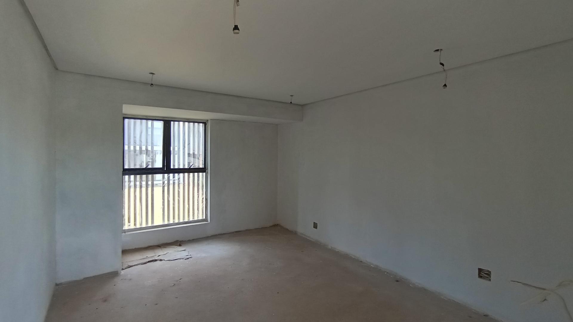 Bed Room 1 - 24 square meters of property in Albany