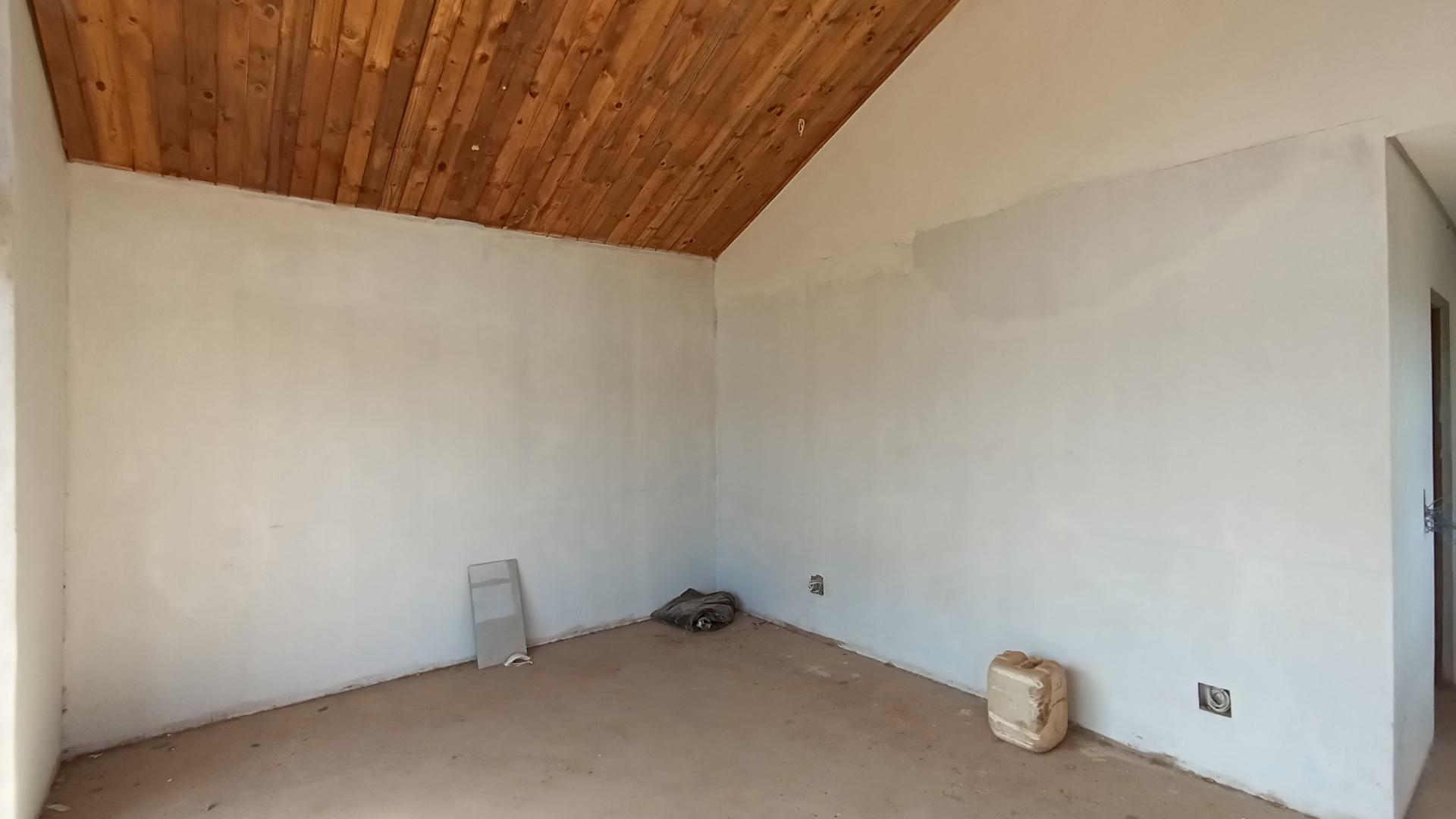 Main Bedroom - 23 square meters of property in Albany