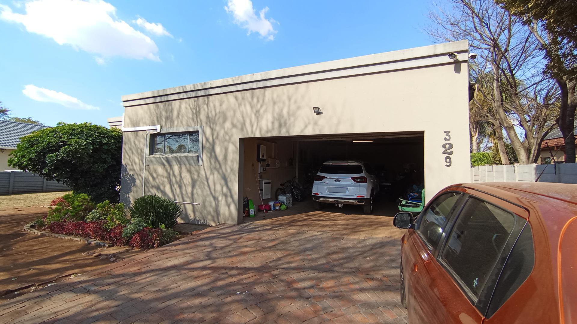 Front View of property in Wierdapark