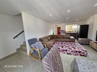  of property in Queensburgh