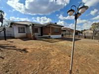  of property in Primrose
