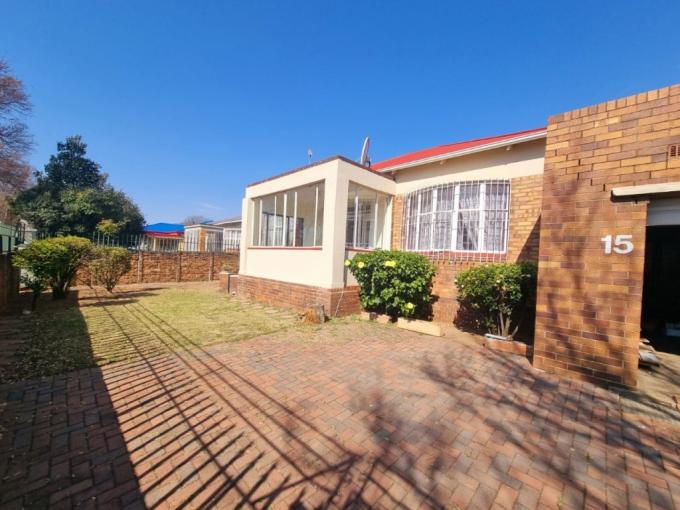 3 Bedroom House for Sale For Sale in The Hill - MR688376