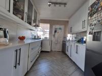  of property in Brackenhurst