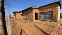 Front View of property in Geluksdal