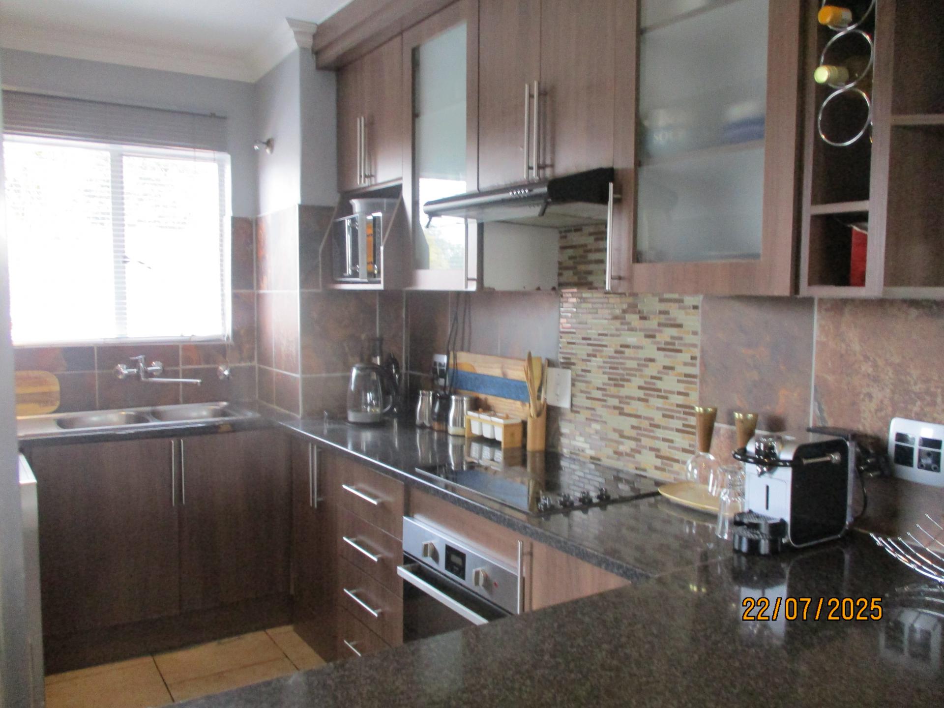  of property in Glen Marais