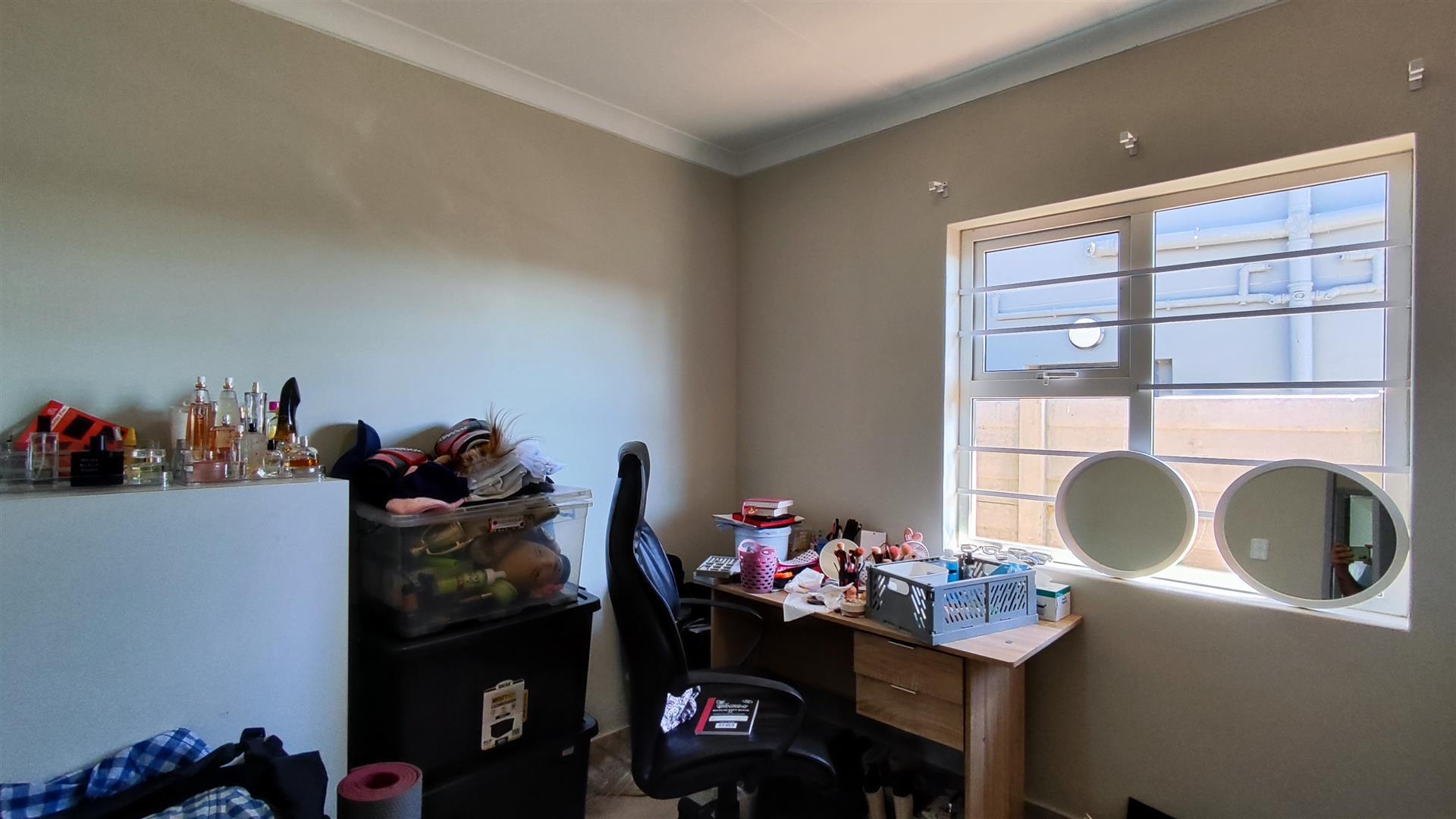 Bed Room 1 - 9 square meters of property in Parkdene (JHB)