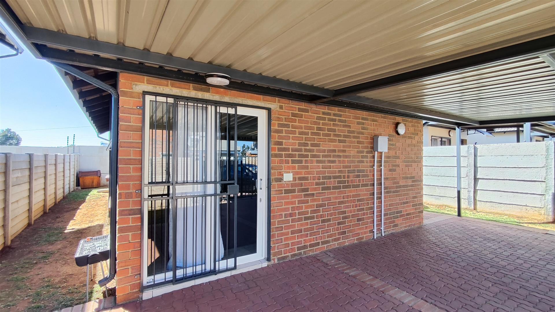 Front View of property in Parkdene (JHB)