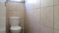 Bathroom 2 - 2 square meters of property in Vandia Grove